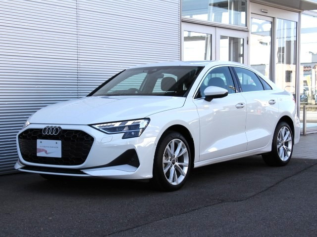 A3セダン 30 TFSI アドバンスド