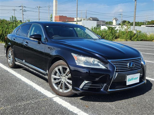 LS600h バージョンC 4WD4WD 本革シート