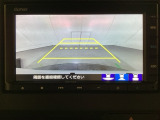 バックでの車庫入れも安心です! リアカメラが付いているバックモニター付のナビを装備しております。操作線もついており距離感も画面から確認できます。