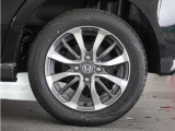 アルミホイール装着車です!これで足元まわりもおしゃれにきまります!
