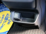 入庫時・販売時・納車前に、弊社基準の68項目に及ぶ点検整備を実施しております。