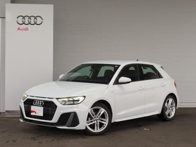 A1スポーツバック25 TFSI Sライン