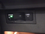 グローブボックス内にETCのスロットルがあります
