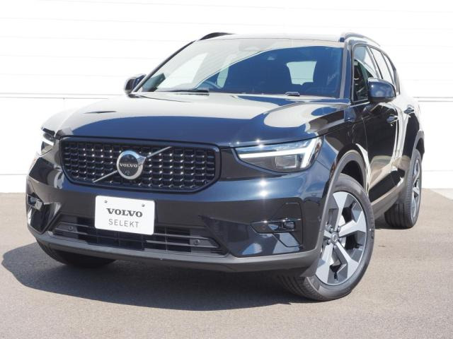 XC40ウルトラ B4 AWD ダークエディション 4WD