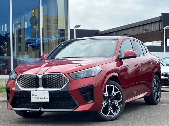 iX2xドライブ30 Mスポーツ 4WD