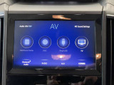 納車前に自社工場にて12ヶ月点検をベースに入念なチェックを行ないます。消耗箇所等がございましたら交換を行いますので、安心してお乗り頂けます。