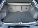 十分なサイズのトランクスペース。