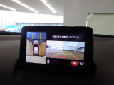 360&deg;ビューモニターを搭載しています。コーナーセンサーと合せてお使いいただくことで、安全、安心にお車の取り回しを行っていただけます。