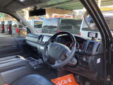 当店の車はルームクリーニング施工済み!納車前には手がけWAX、室内仕上げ清掃で納車をおこなっております!