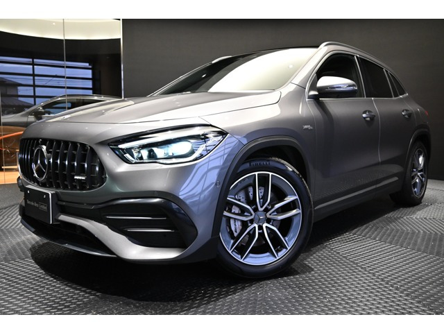 GLAクラスAMG GLA35 4マチック 4WD