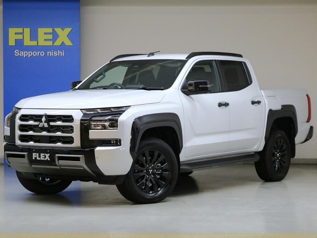 トライトン 2.4 GSR ディーゼル 4WD 