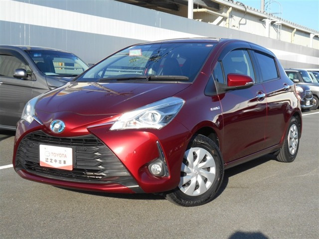 ヴィッツ1.5 ハイブリッド F アミー