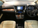 アルファード 2.5 X 4WD 