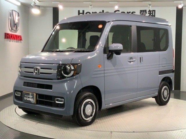 N-VANファン ターボ 4WD