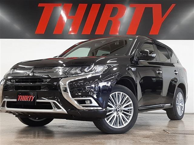 アウトランダーPHEV2.4 G プレミアムパッケージ 4WD