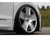 ティグアン TSI Rライン 入庫しました!エアサス公認 Ploomエアサス エアサスリモコン USサイドマーカー フロントナンバースムージング かっこよく仕上がっております!