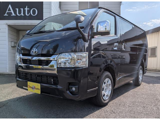 トヨタ ハイエースバン 
