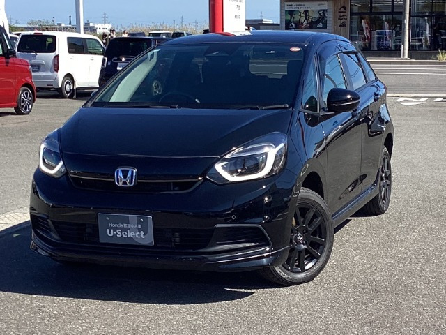 フィット1.5 e:HEV ホーム ブラックスタイル 4WD