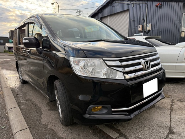 ステップワゴン2.0 G E セレクション 4WD4WD 純正9インチインターナビ