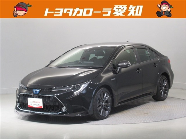 カローラ1.8 ハイブリッド W×B