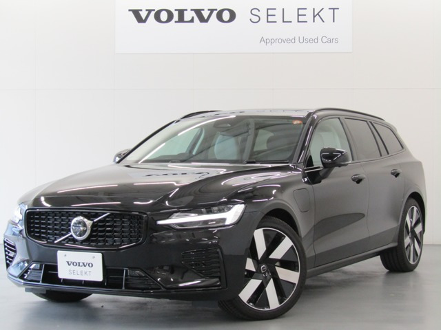 V60 ウルトラ T6 AWD プラグインハイブリッド 4WD