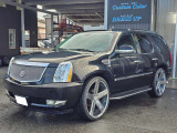 エスカレード  AWD 4WD
