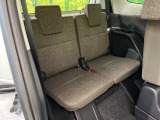 3列目シートはもちろん状態良好☆大人でもゆったりと座って頂けますので、大人数でのお出かけもラクラクです♪ご家族で、気の知れた仲間で、ドライブに行くのが楽しみですね♪