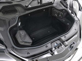 納車前には専門のテクニカルスタッフにより、 厳密な納車前点検を実施しますので、ご安心してお乗り頂けます。