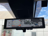 バックガイドモニターで、後方を確認しながら安心して駐車することができます。運転初心者も熟練者も必須の機能ですよ!