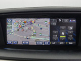 ★メーカー純正の大画面HDDマルチが装備されています!操作も簡単!見やすい!純正だからこその使いやすさ!地図情報の更新も出来ますので安心してお使い頂けます!!