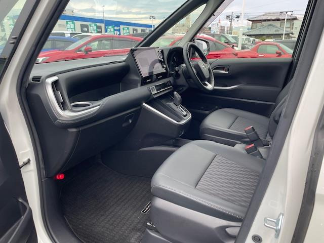 トヨタ ノア 1.8 ハイブリッド Z 修復歴無し の中古車詳細 (83,000km