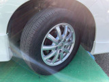 タイヤサイズは195/65R15純正アルミホイール付き!(夏タイヤ装着)冬タイヤ、ホイール注文も承っております☆