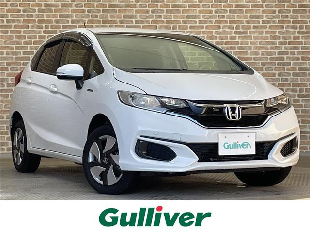 フィット1.5 ハイブリッド F 4WD修復歴無し