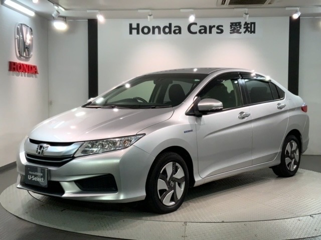 グレイス1.5 ハイブリッド LX