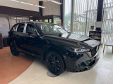 マツダ車を中心に軽自動車から貨物車まで幅広く展示中です♪