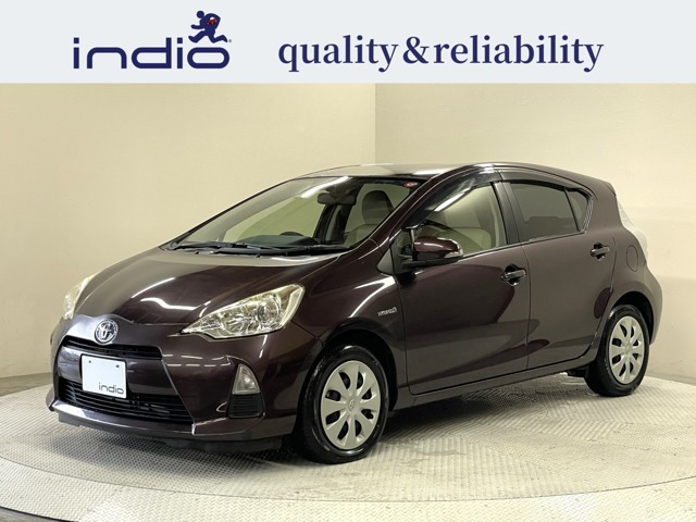 アクア 1.5 S 純正7インチナビ スマートキー 禁煙車 横滑