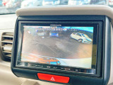 【バックカメラ】後方確認や車庫入れも安全・快適ですね♪