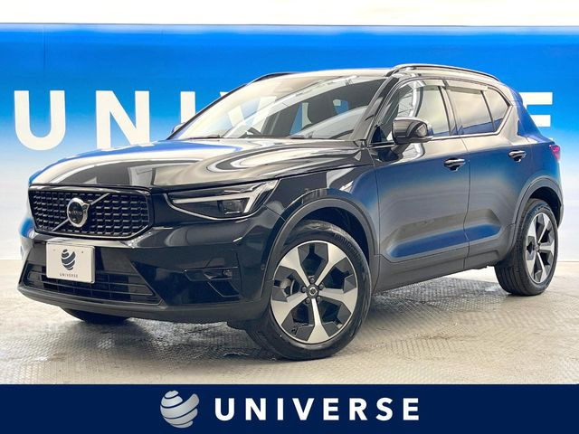 XC40アルティメット B4 AWD ダークエディション 4WD