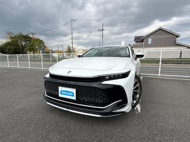 クラウンクロスオーバー 2.5 G アドバンスト レザー パッケージ E-Four 4WD