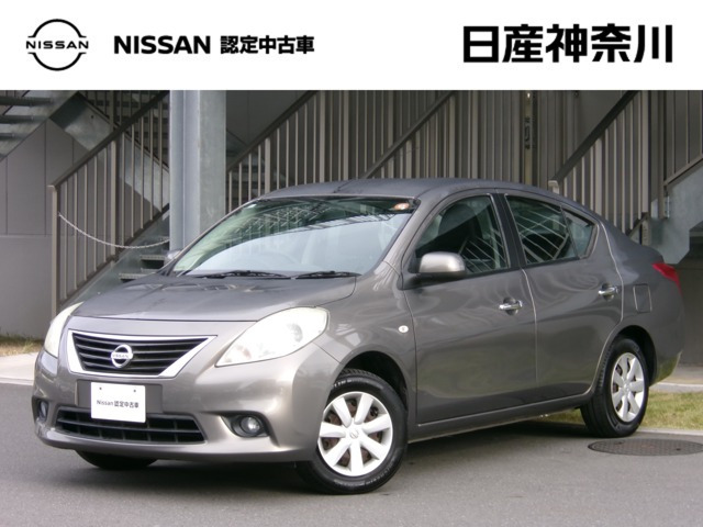 ラティオ1.2 X 助手席回転シート