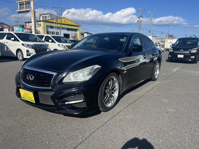 フーガハイブリッド  