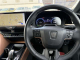 主な装備は、トヨタセーフティセンス、カーナビ、パノラミックビューモニター、シートヒーター、ETC、ワンオーナー車、寒冷地仕様となっております。