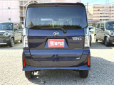 新車と同様の保証(有料)がつけられます。また各地域の店舗に最新の大型整備工場とプロメカニックが常駐しておりアフターメンテナンスもお任せください。