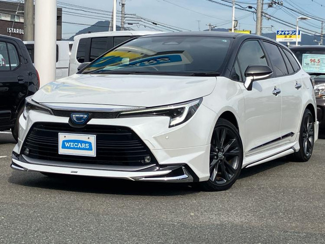 カローラツーリング 1.8 ハイブリッド W×B