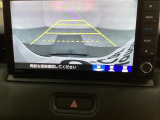 バックでの車庫入れも安心です! リアカメラが付いているバックモニター付のナビを装備しております。操作線もついており距離感も画面から確認できます。