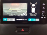 バックでの車庫入れも安心です! リアカメラが付いているバックモニター付のナビを装備しております。バンパーについているソナーや、操作線もついており距離感も画面から確認できます。
