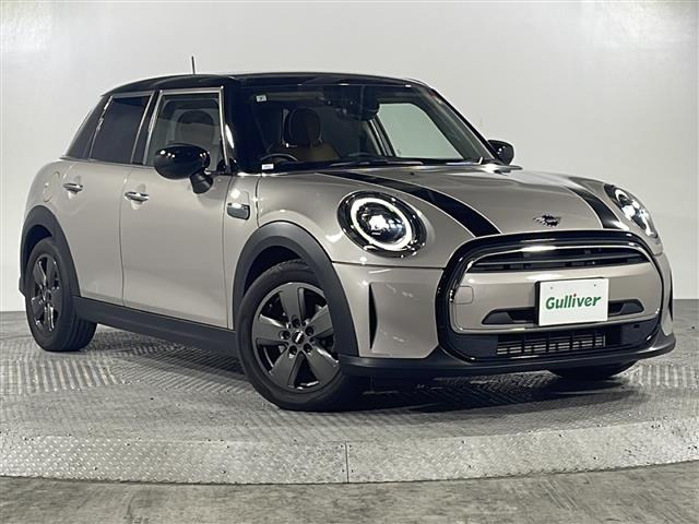 ミニ クーパー エッセンシャルトリム 修復歴無し