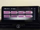 【12.3インチナビ】ナビゲーションや多彩なオーディオ機能を搭載した12.3インチのワイドディスプレイ。Apple CarPlayやAndroidAutoにも対応します。