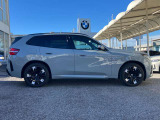 ★BMWエマージェンシーサービス:24時間、様々なトラブルの応急処置のアドバイス、出張修理やレッカー手配、お客様の交通手段やホテルの確保、そして場合によっては、その費用までをも負担するというサービスで