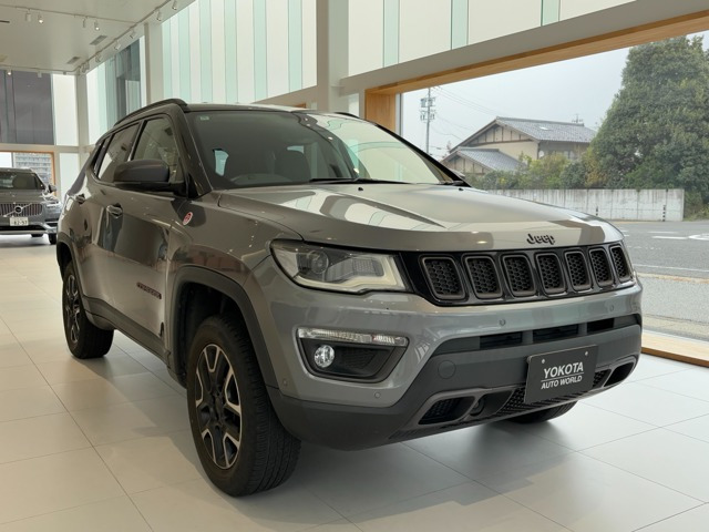 コンパストレイルホーク 4WD